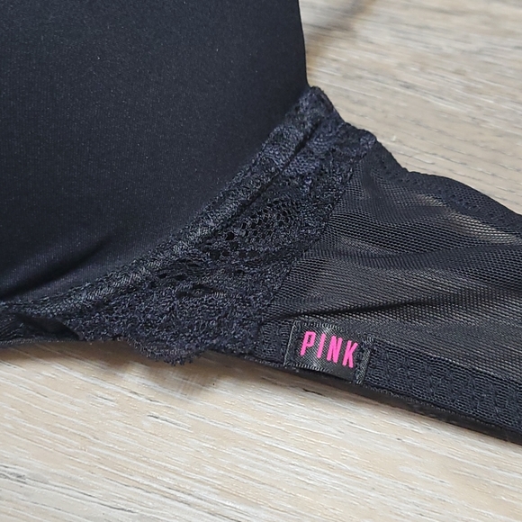 Pink Bra - Picture 2 of 4